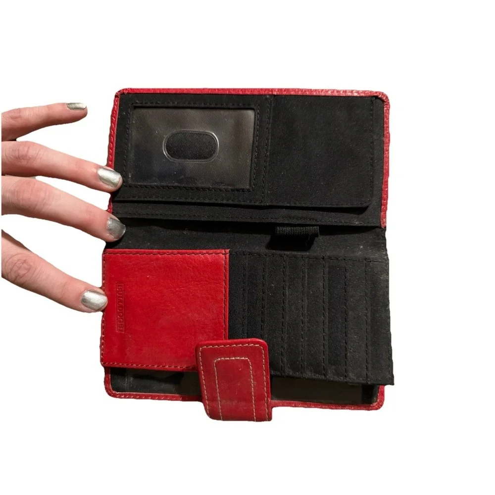 University Of‎ Georgia Red Leather Wallet